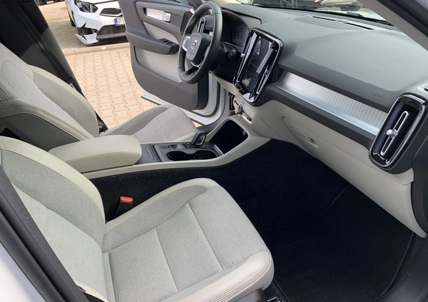 Volvo XC 40 cena 109999 przebieg: 137879, rok produkcji 2019 z Rzepin małe 407